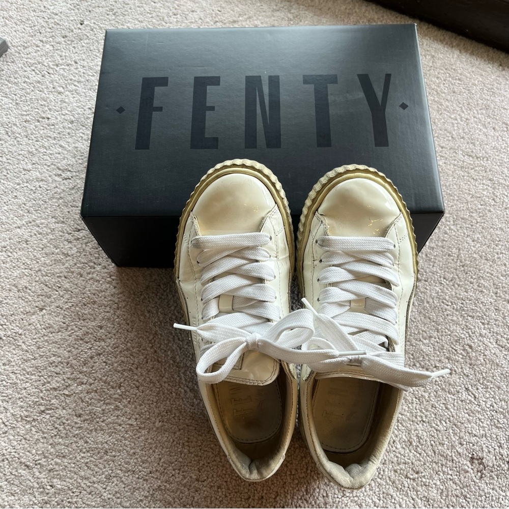 Puma by Rihanna womens basket creepers glo white - size 7